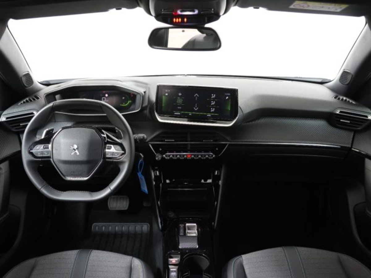 Peugeot 2008 PureTech 130 S&S EAT8 Allure Pack (13)