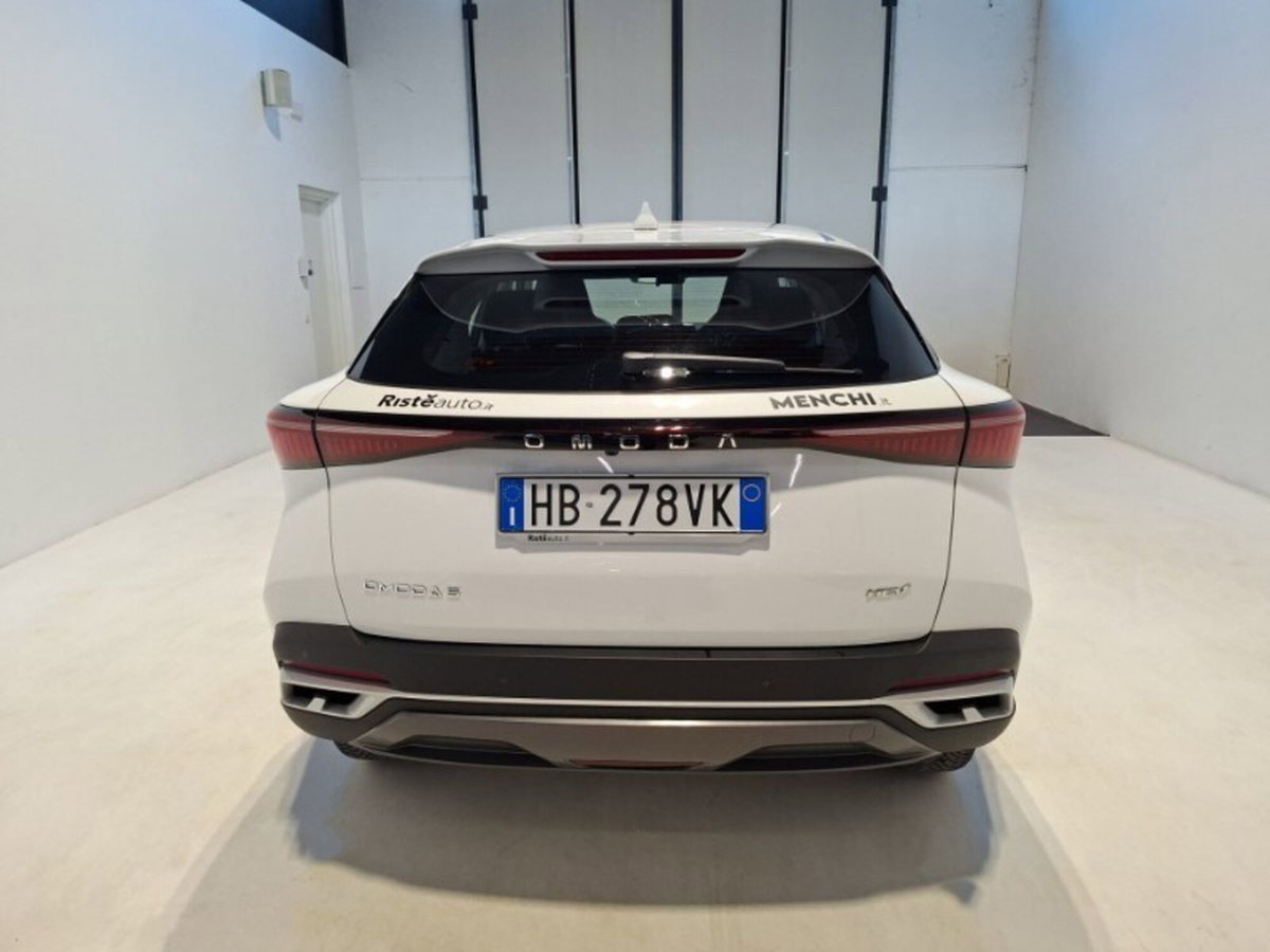 Omoda Omoda 5 SHS-H 1.5 tgdi hev Pure auto (5)