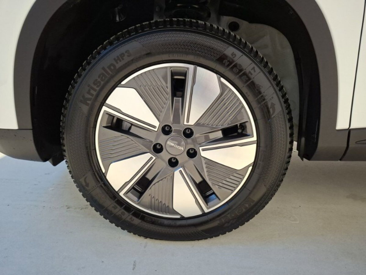 Omoda Omoda 5 SHS-H 1.5 tgdi hev Pure auto (7)