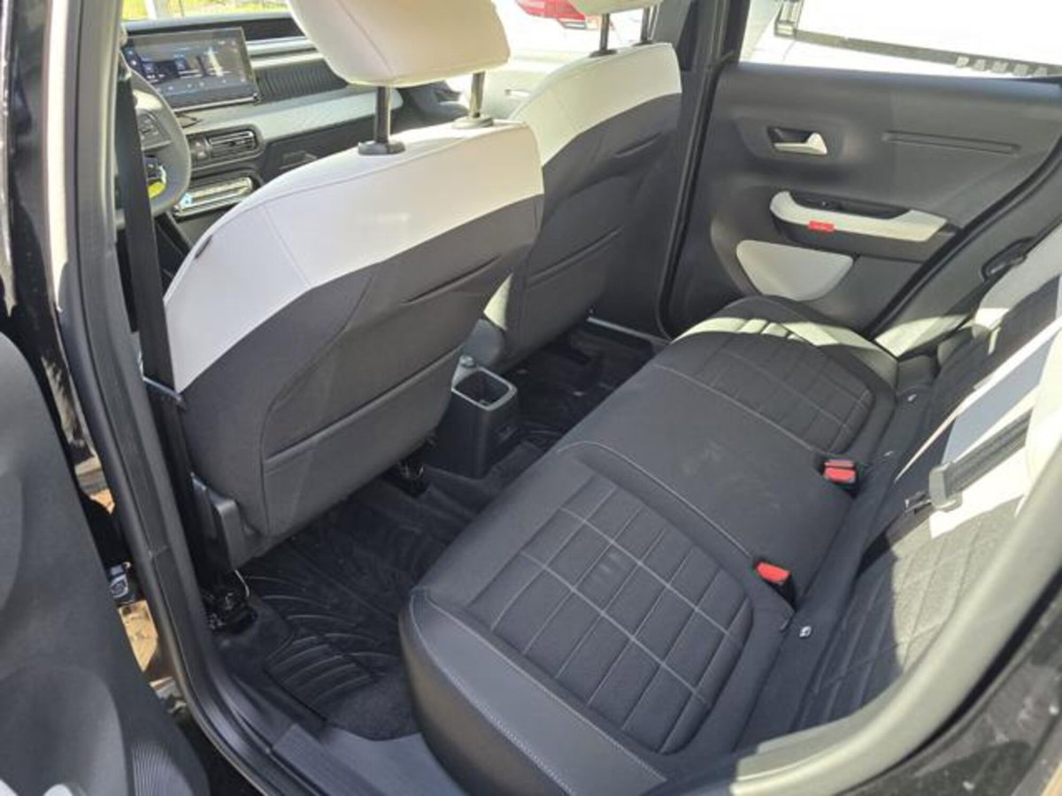 Citroen C3 1.2 puretech turbo Max 100cv s&s (8)