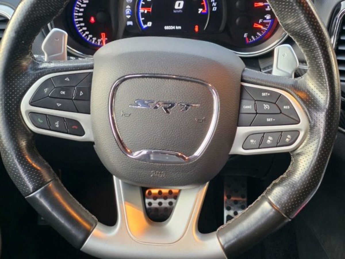 Jeep Grand Cherokee 6.4 V8 HEMI SRT (11)