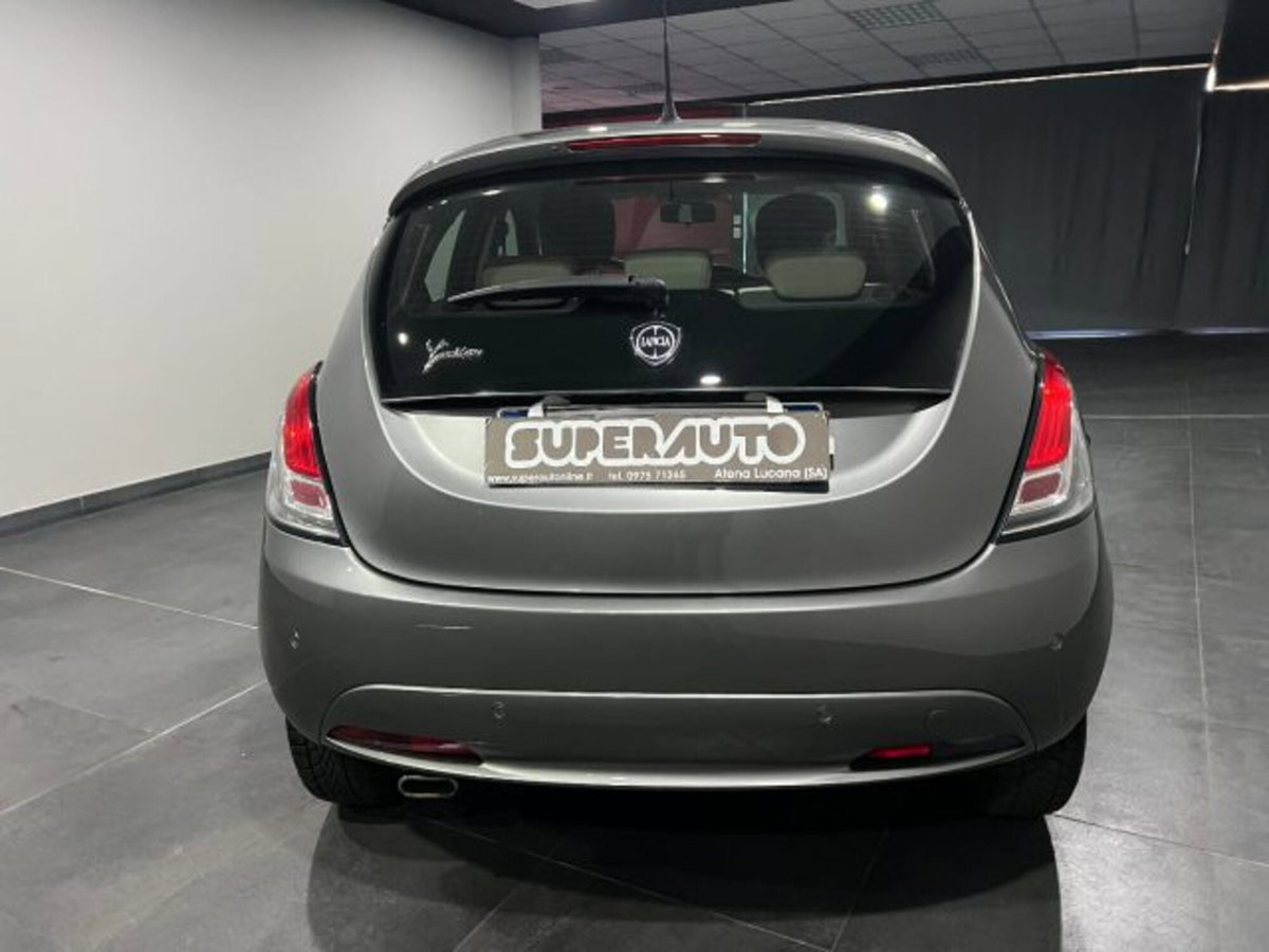 Lancia Ypsilon 1.3 MJT 16V 95 CV 5 porte S&S Gold (4)