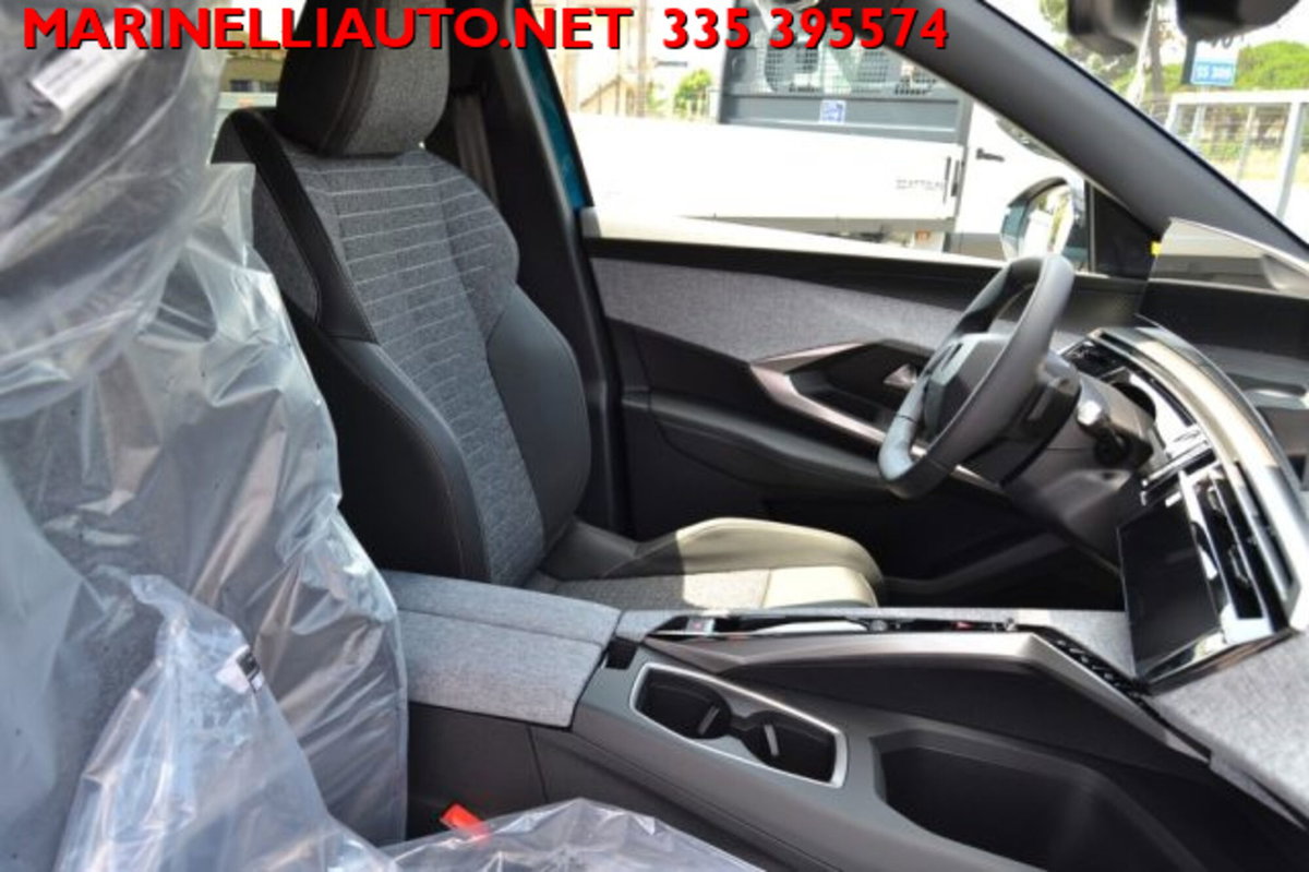 Peugeot 3008 1.2 hybrid Allure 145cv e-dcs6 (9)
