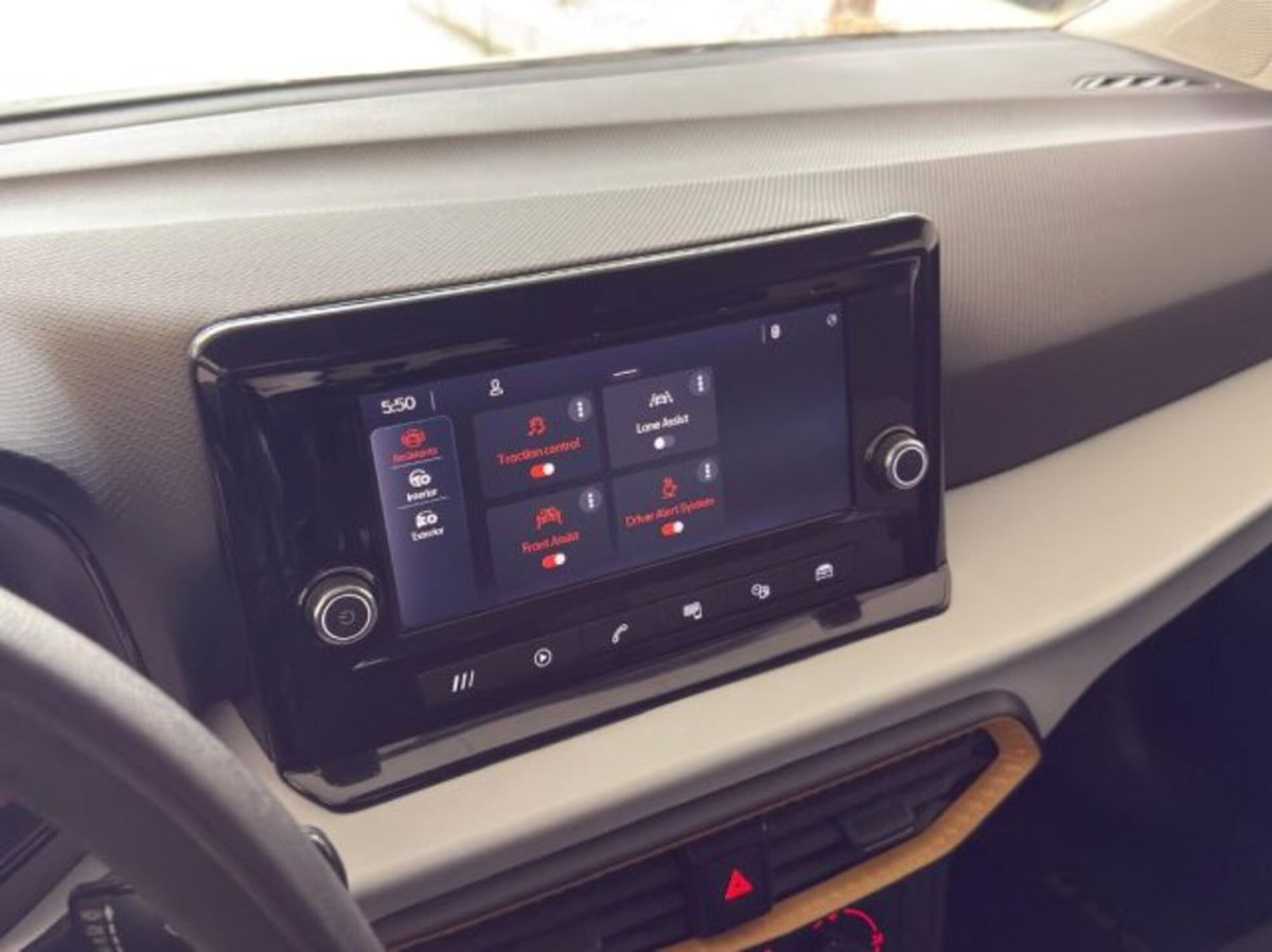 SEAT Arona 1.0 EcoTSI Style (13)