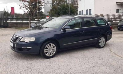 Volkswagen Passat Variant 2.0 16V TDI 4mot. Highline (4)