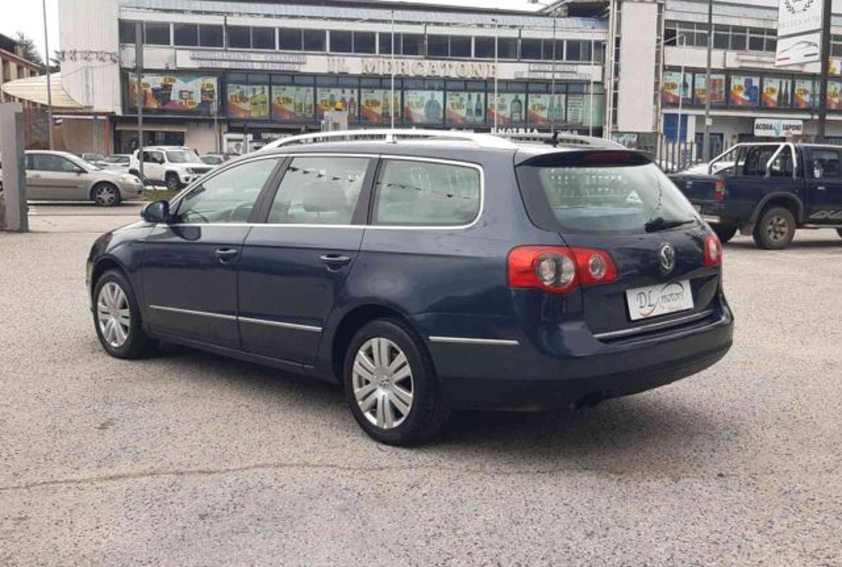 Volkswagen Passat Variant 2.0 16V TDI 4mot. Highline (7)