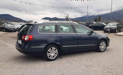 Volkswagen Passat Variant 2.0 16V TDI 4mot. Highline (11)