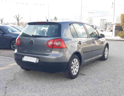 Volkswagen Golf 1.9 TDI 5p. 5m. Comfortline (9)