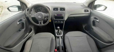 Volkswagen Polo 1.6 5 porte Comfortline BiFuel (20)