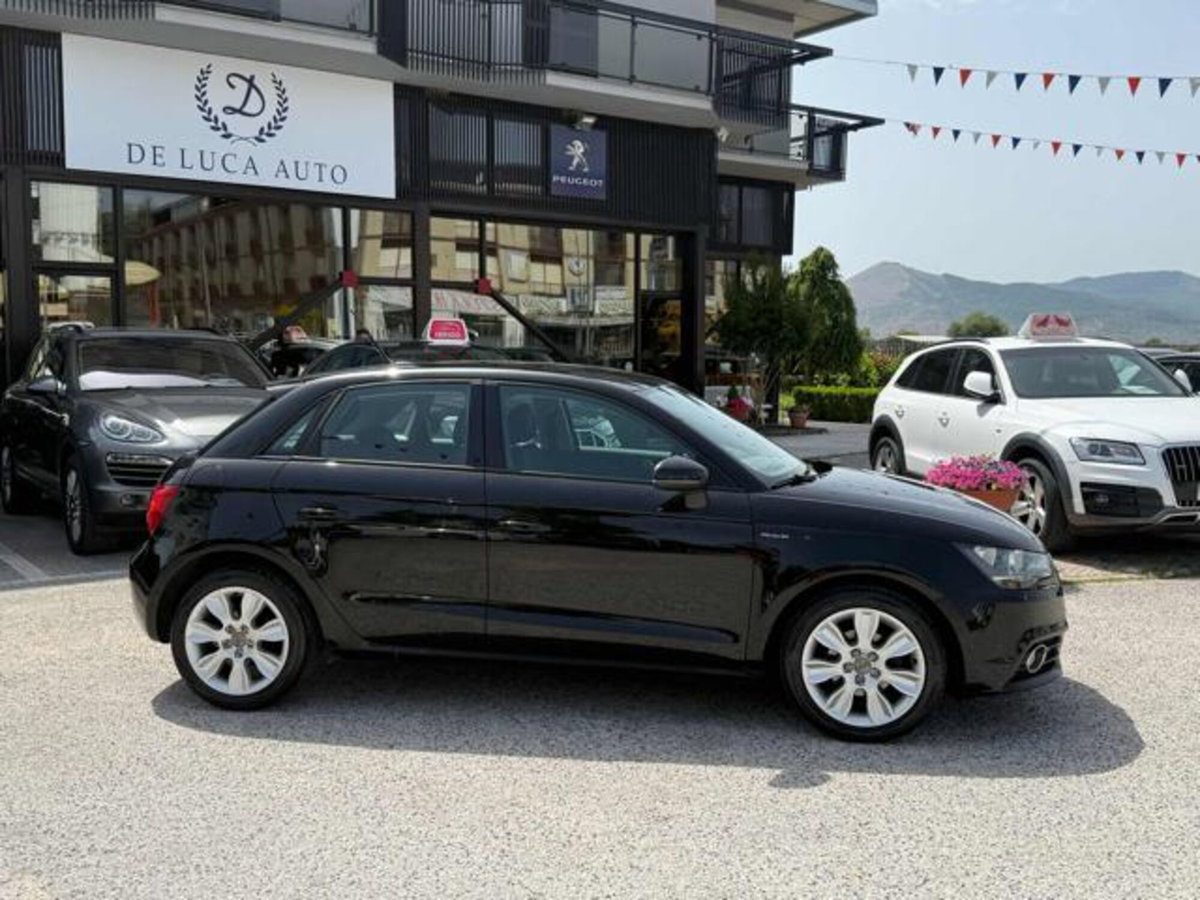 Audi A1 Sportback 1.6 TDI Ambition (11)