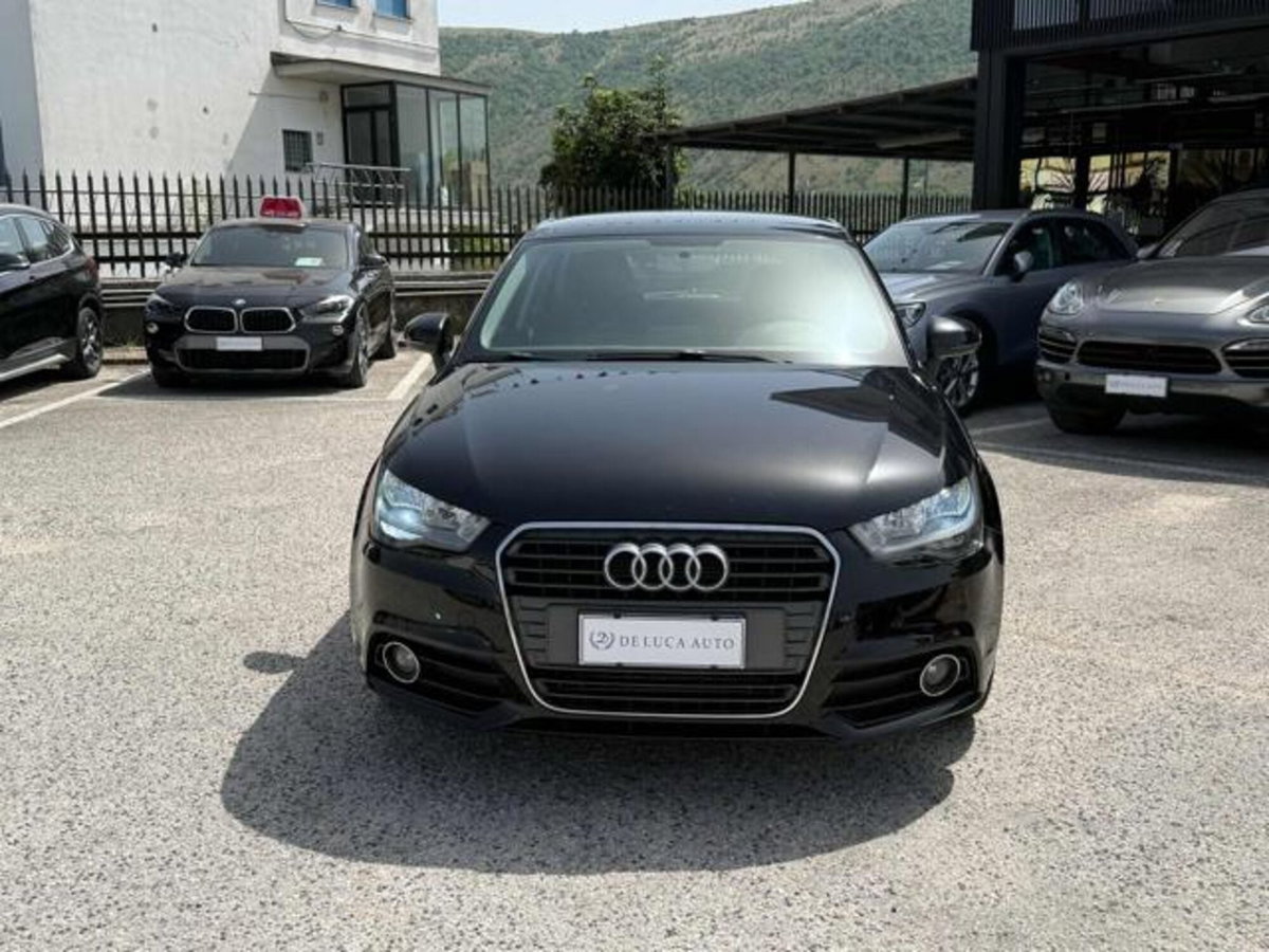 Audi A1 Sportback 1.6 TDI Ambition (2)