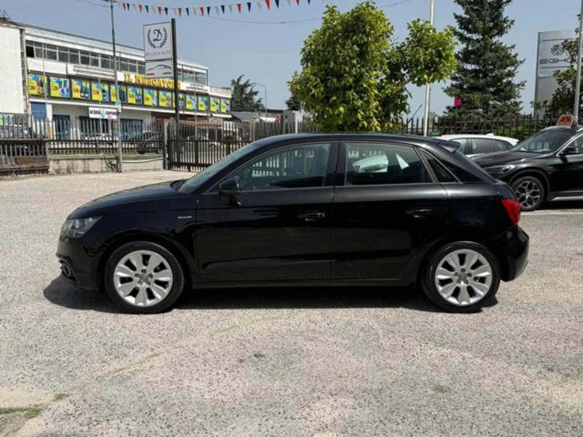 Audi A1 Sportback 1.6 TDI Ambition (4)