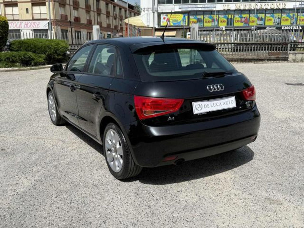 Audi A1 Sportback 1.6 TDI Ambition (6)