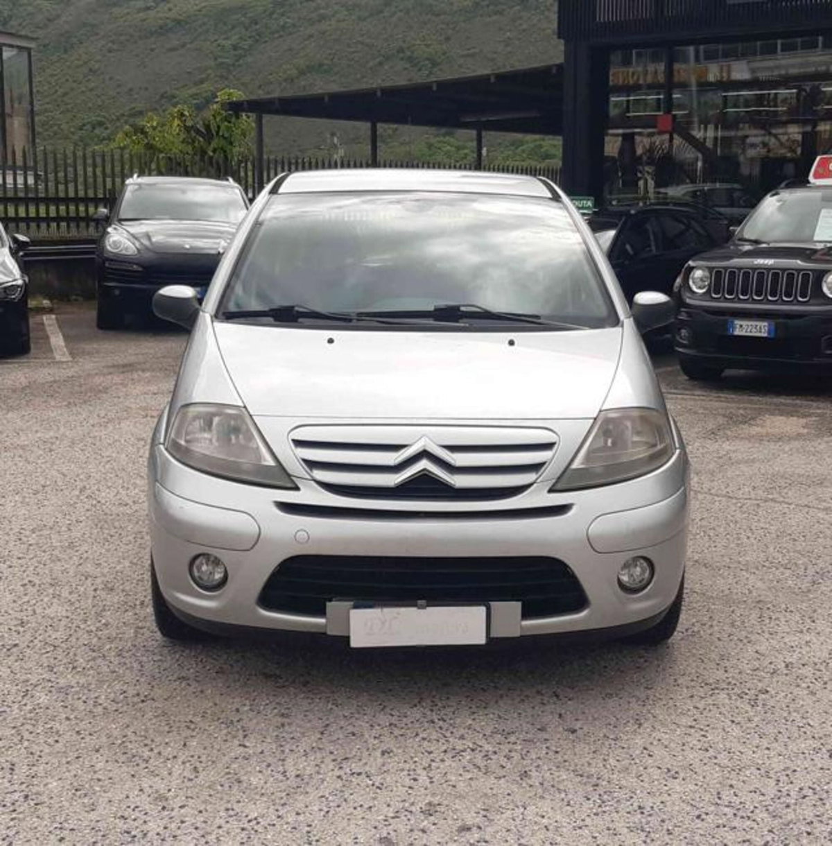 Citroen C3 1.4 HDi 70CV airdream Exclusive Style (2)
