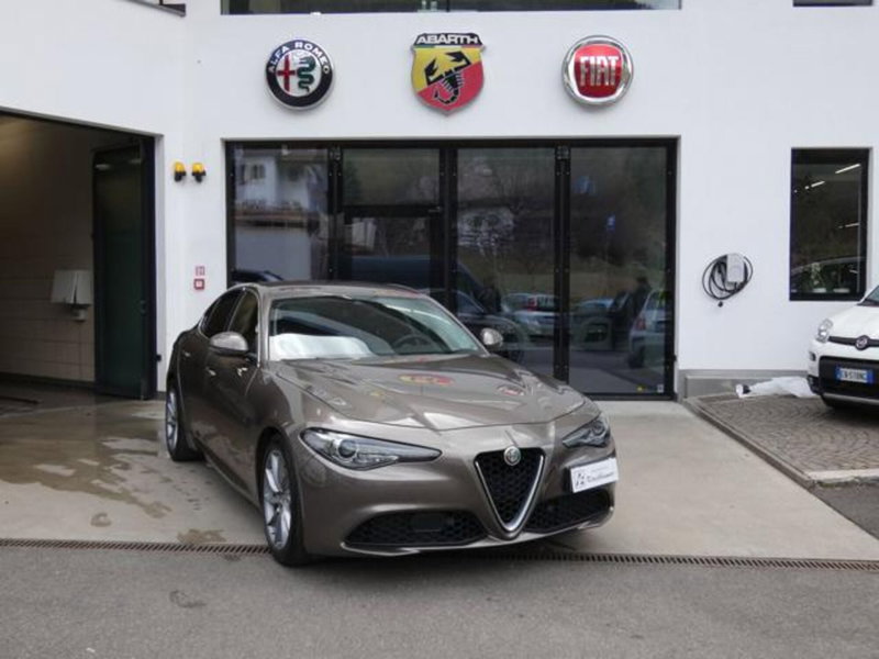 Alfa Romeo Giulia 2.2 Turbodiesel 180 CV AT8 Super