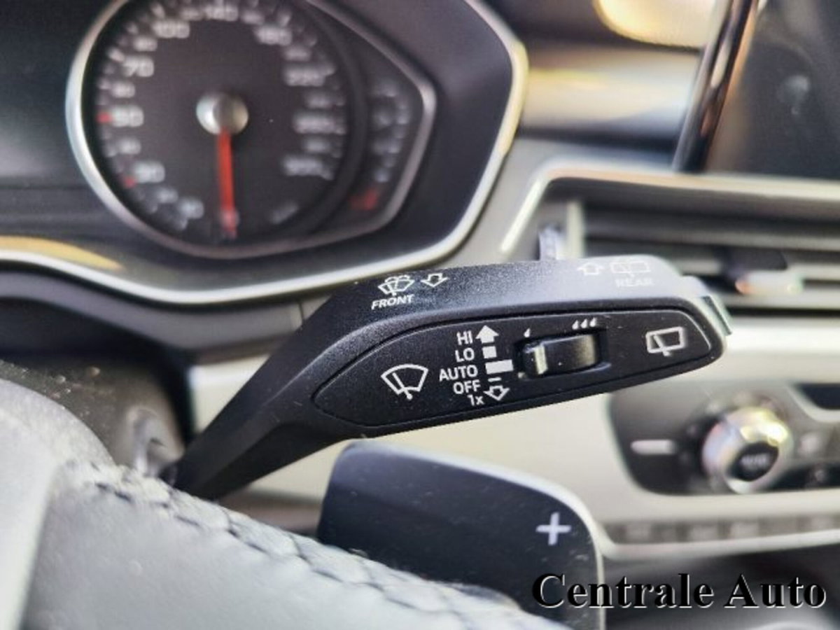Audi A4 Avant 40 TDI quattro S tronic Business Advanced (17)