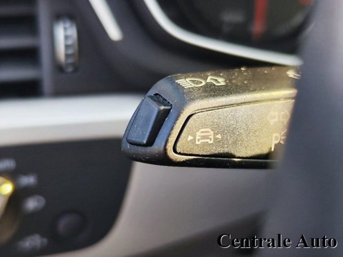Audi A4 Avant 40 TDI quattro S tronic Business Advanced (18)