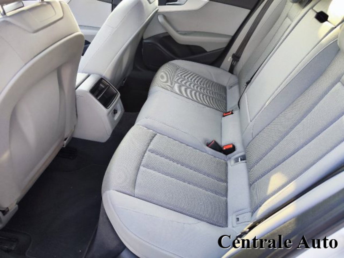 Audi A4 Avant 40 TDI quattro S tronic Business Advanced (8)