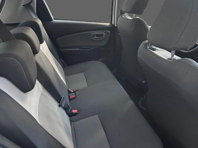 Toyota Yaris 1.5 Hybrid 5 porte Energy (3)