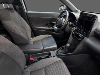 Toyota Yaris Cross 1.5h GR Sport Black Sky fwd 116cv e-cvt (3)