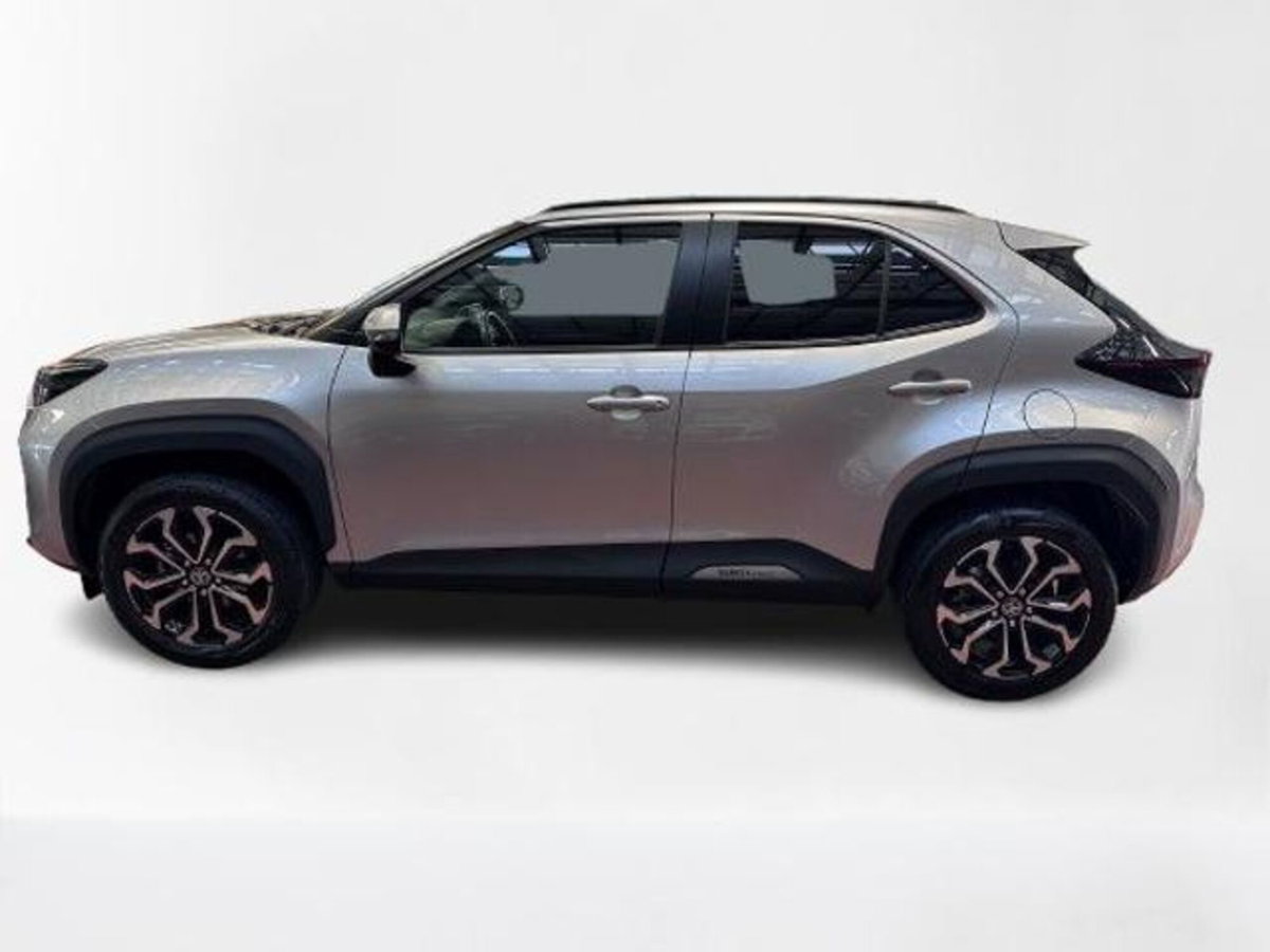 Toyota Yaris Cross 1.5h GR Sport Black Sky fwd 116cv e-cvt (7)