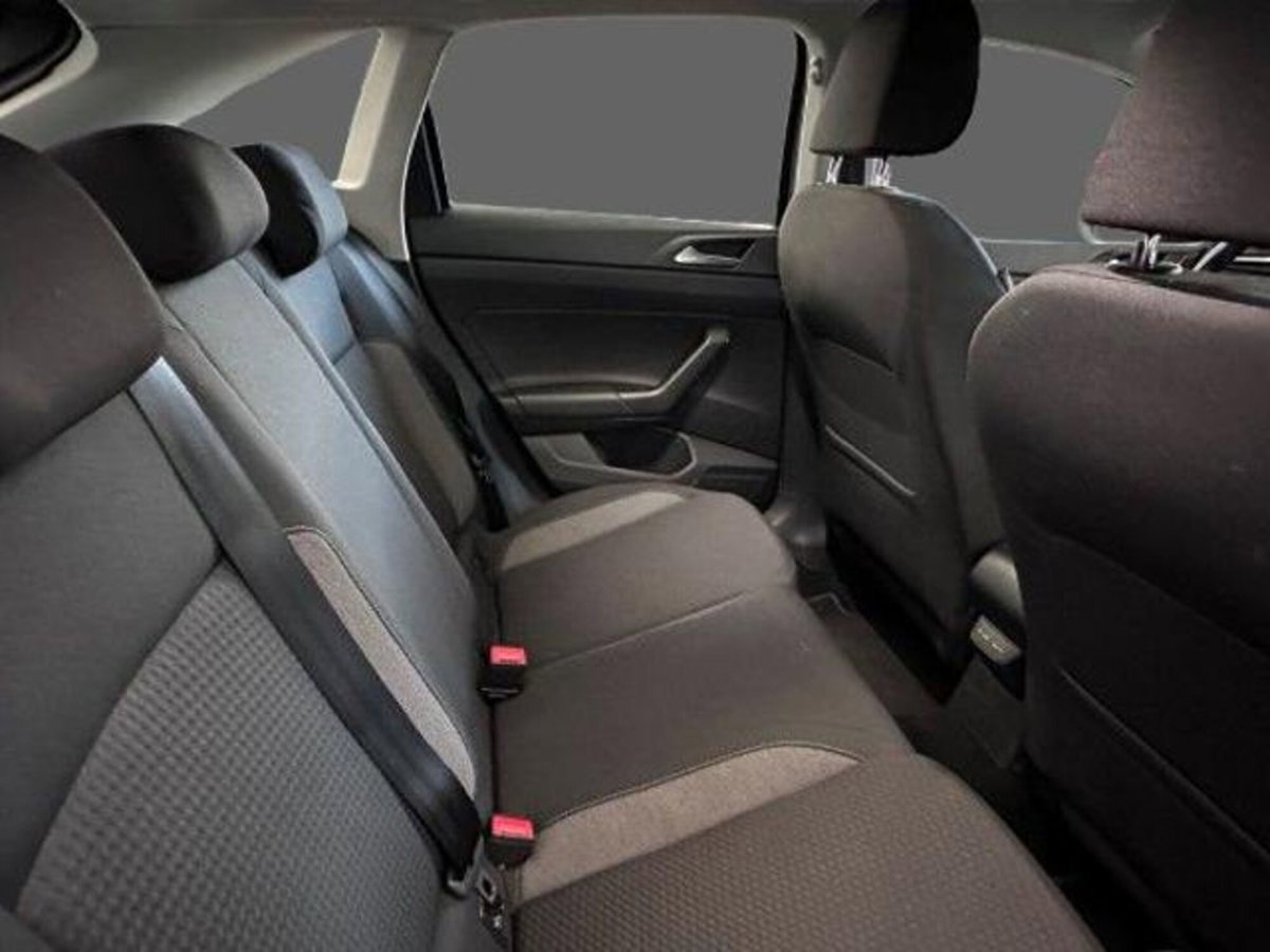 Volkswagen Taigo 1.0 TSI 110 CV DSG Life (4)