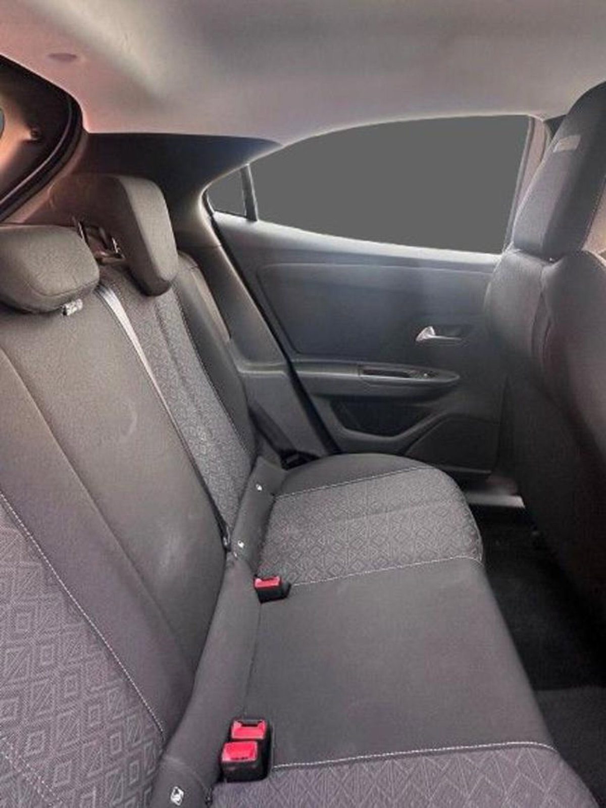 Opel Mokka 1.2 Turbo Elegance (3)