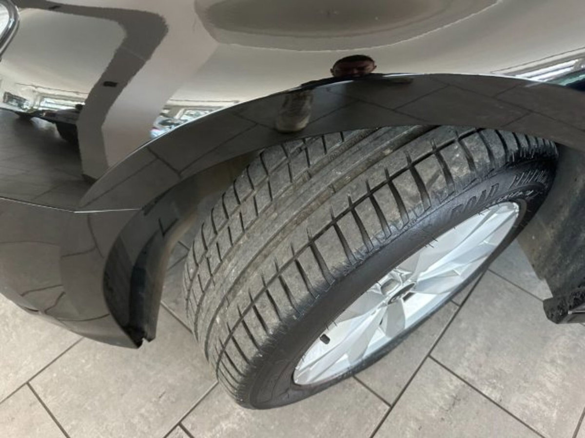 Audi A3 Sportback 30 g-tron S tronic Business Advanced (15)