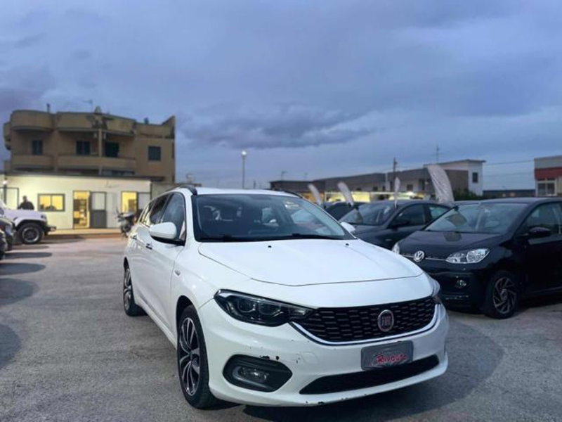 Fiat Tipo Station Wagon Tipo 1.6 Mjt S&S DCT SW Lounge