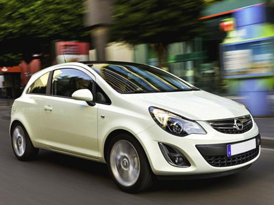 Opel Corsa 1.3 CDTI 75CV F.AP. 3 porte b-color usata