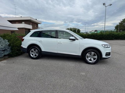 Audi Q7 3.0 TDI 272 CV quattro tiptronic Business (16)