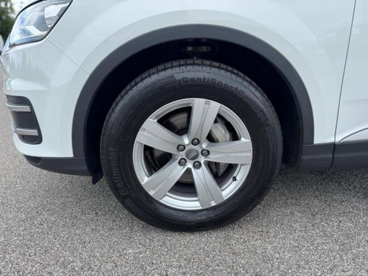 Audi Q7 3.0 TDI 272 CV quattro tiptronic Business (19)