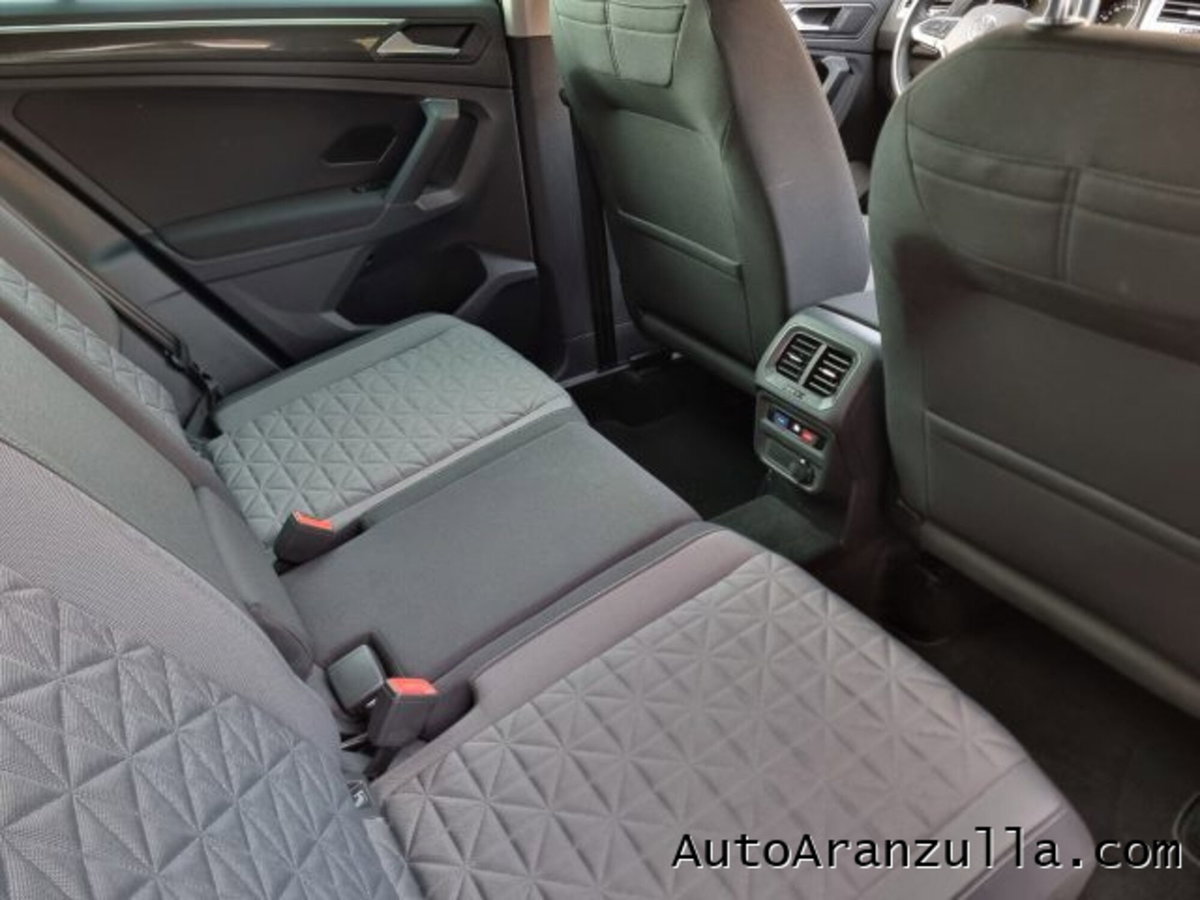 Volkswagen Tiguan 2.0 TDI 150 CV SCR DSG 4MOTION Life (11)