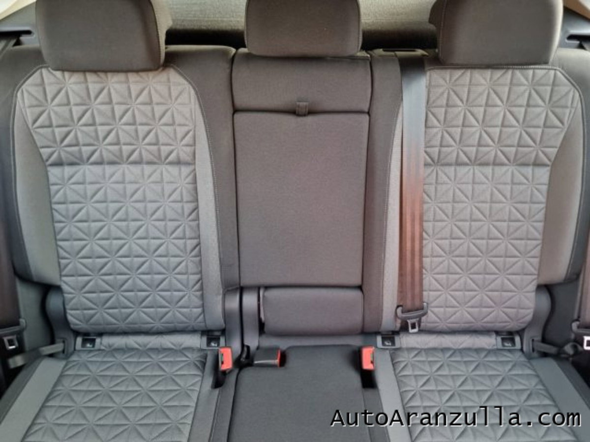 Volkswagen Tiguan 2.0 TDI 150 CV SCR DSG 4MOTION Life (12)