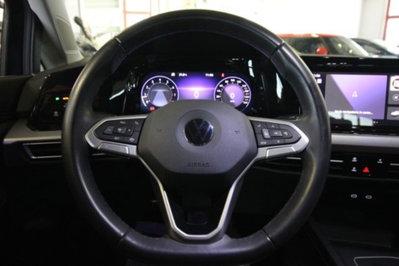 Volkswagen Golf Variant 1.5 eTSI EVO ACT DSG Life (13)
