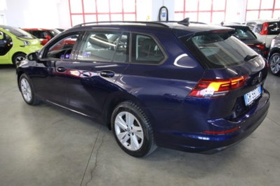 Volkswagen Golf Variant 1.5 eTSI EVO ACT DSG Life (4)
