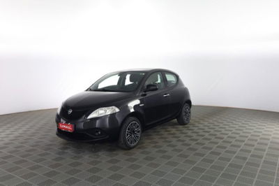 Lancia Ypsilon 1.0 FireFly 5 porte S&S Hybrid Ecochic Gold usata