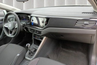 Volkswagen Polo 1.0 tsi Edition 95cv (9)