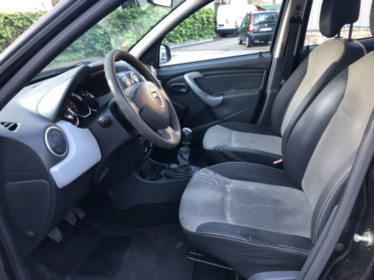 Dacia Duster 1.5 dCi 90CV 4x2 Ambiance (10)
