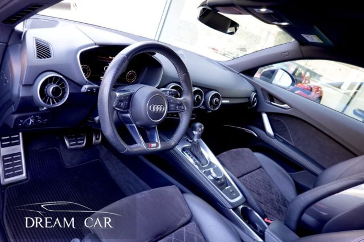 Audi TT Coupé Coupe 45 2.0 tfsi quattro s-tronic (9)