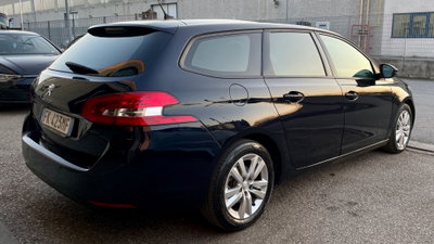 Peugeot 308 SW BlueHDi 120 S&S Allure (6)