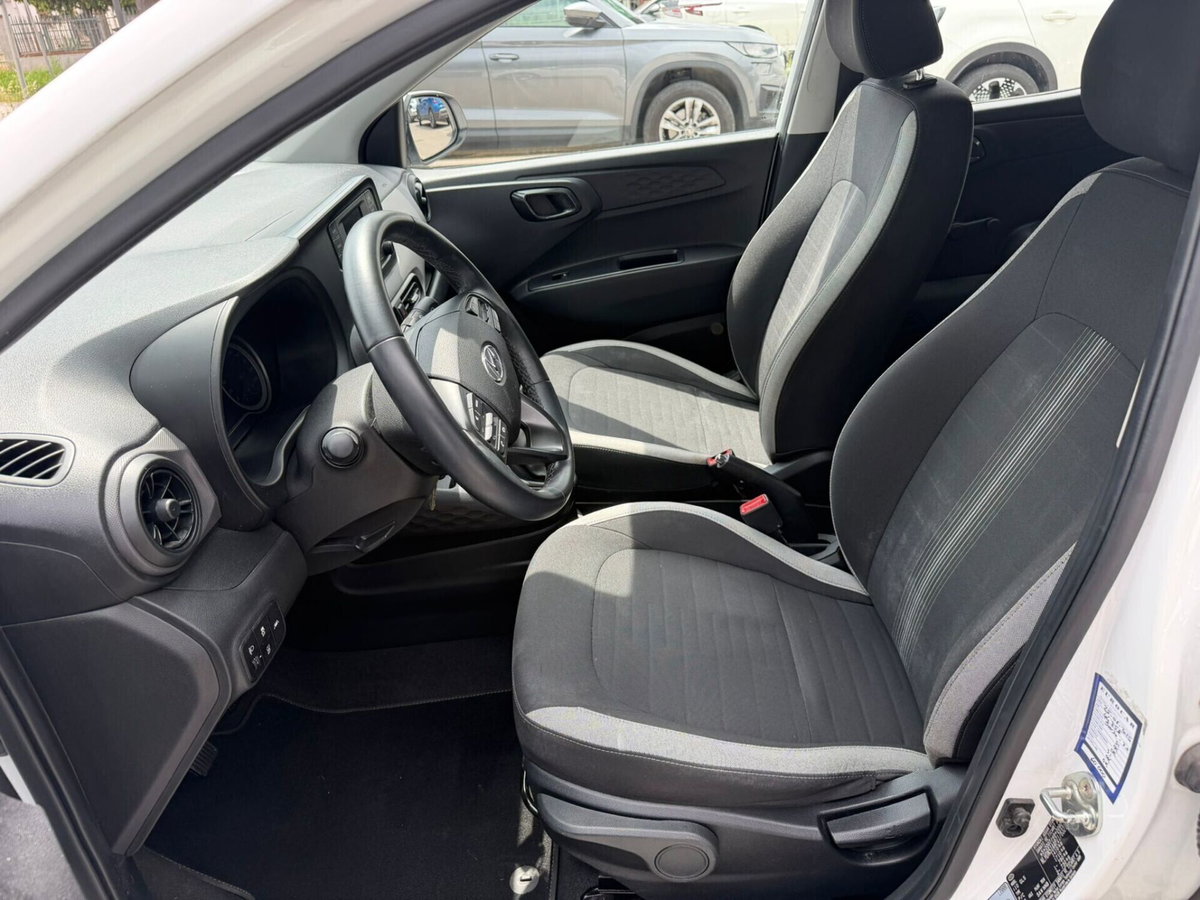 Hyundai i10 1.0 MPI Prime (10)