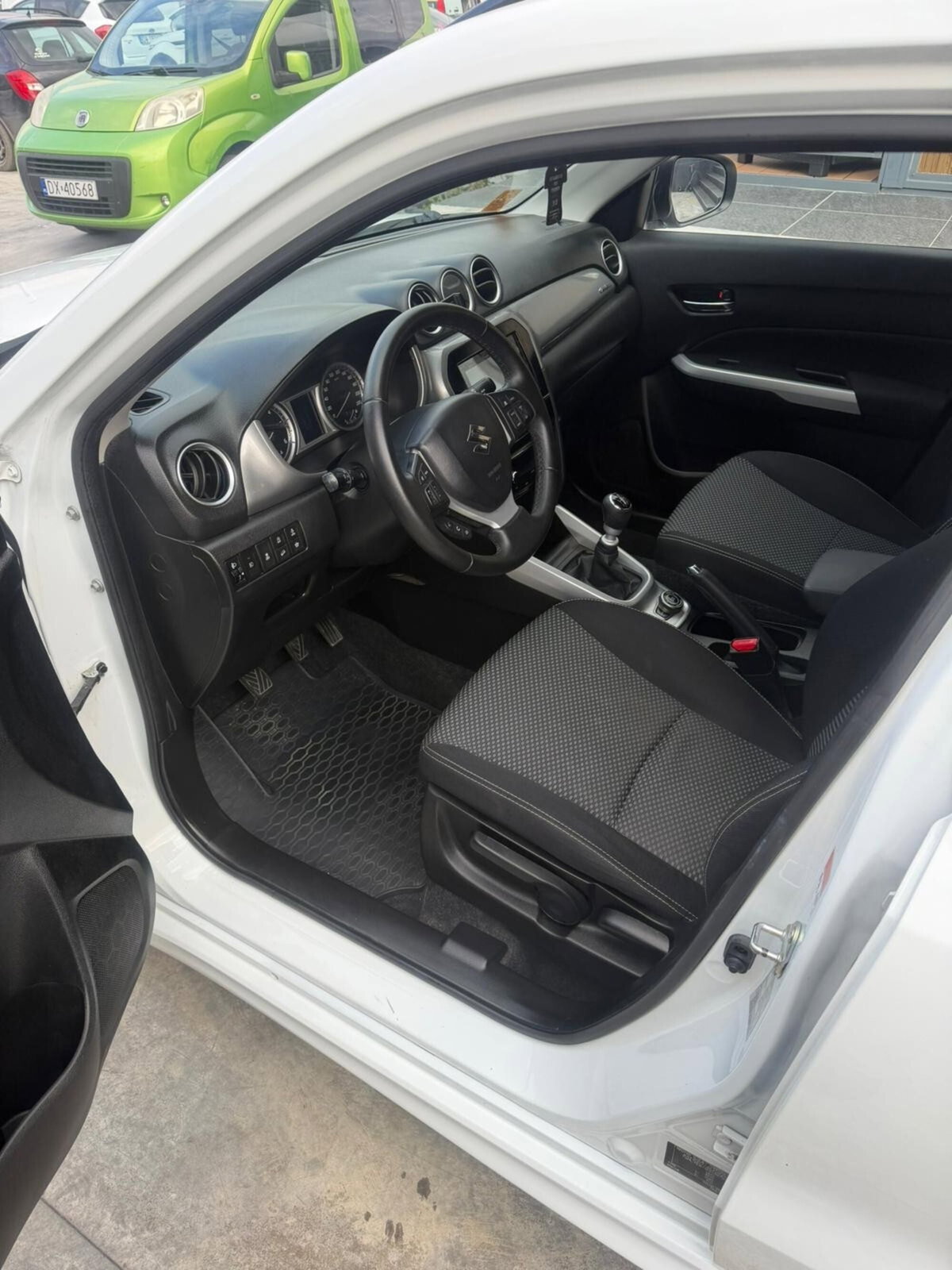 Suzuki Vitara 1.6 DDiS 4WD AllGrip Yoru (7)