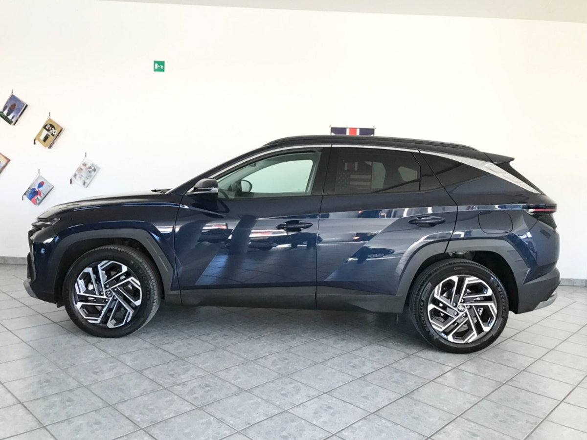 Hyundai Tucson 1.6 t-gdi 48V Xtech 2wd mt (3)