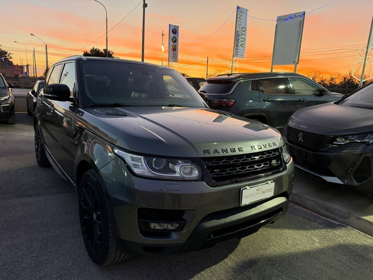 Land Rover Range Rover Sport 3.0 TDV6 HSE (2)