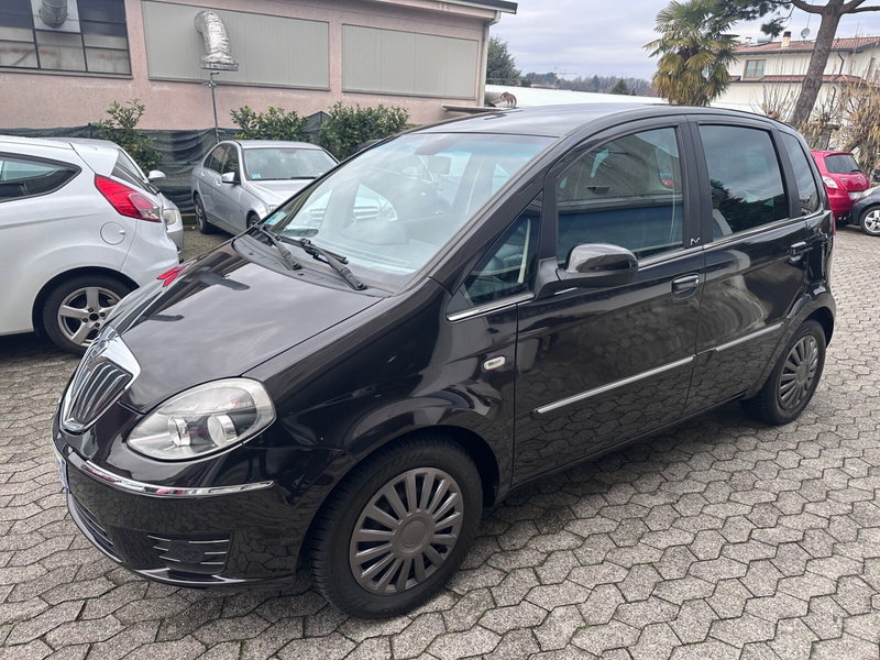 Lancia Musa 1.4 16V Gold