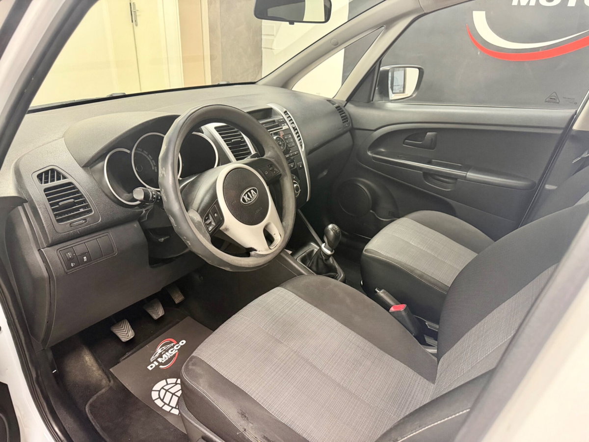 Kia Venga 1.4 CRDi 90CV Cool (9)