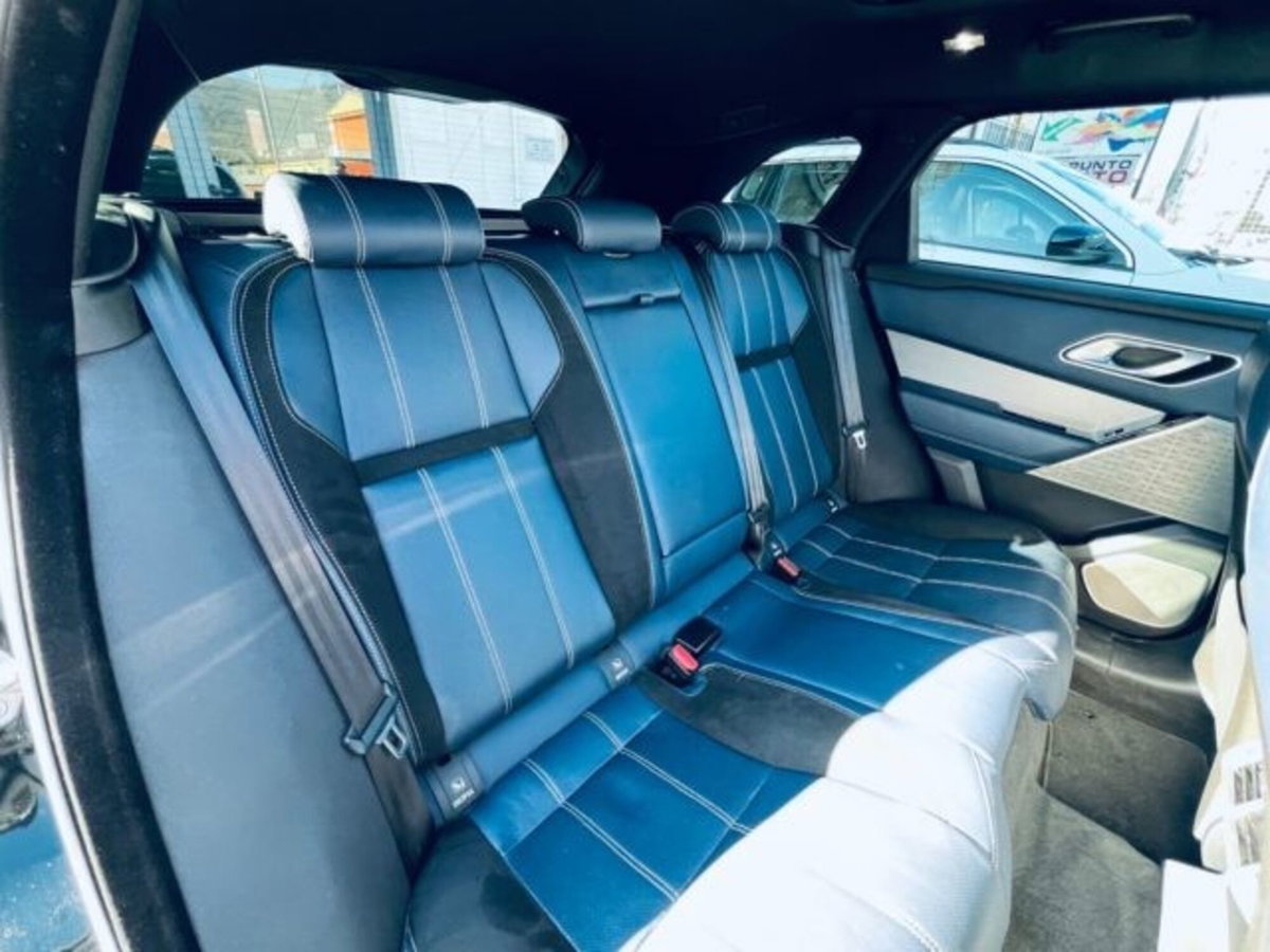 Land Rover Range Rover Velar 2.0D I4 240 CV R-Dynamic SE (7)