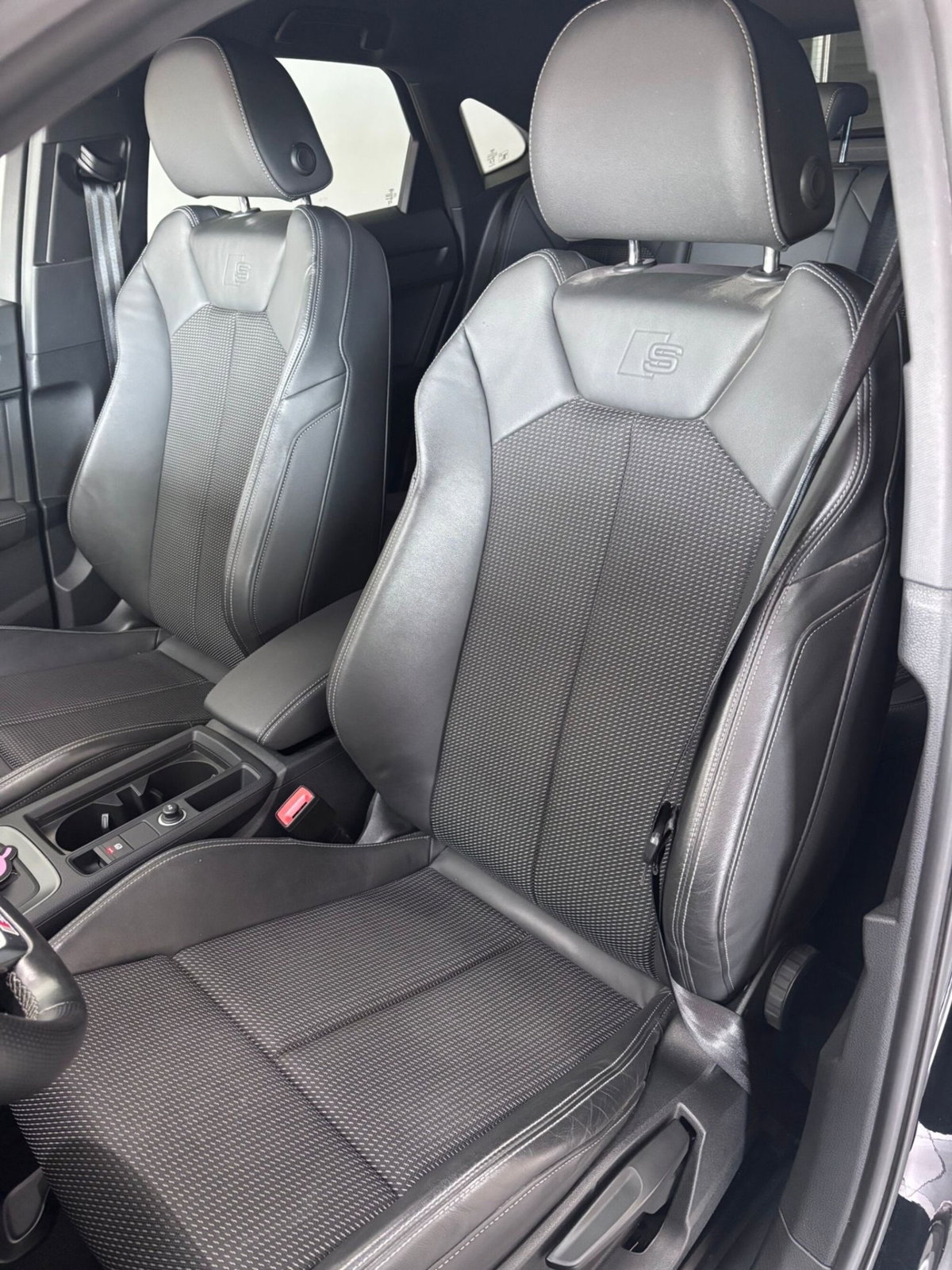 Audi Q3 Sportback 35 TDI quattro S tronic S line edition (9)