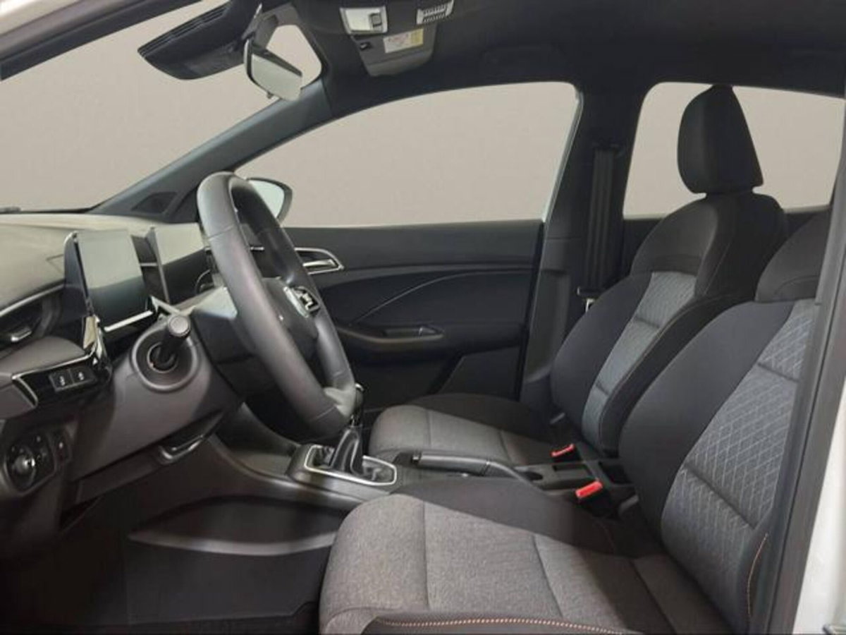 Mg MG3 1.5 Standard (8)